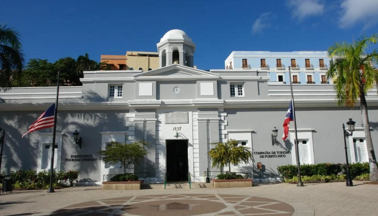 La Princesa Prison Tour — 1